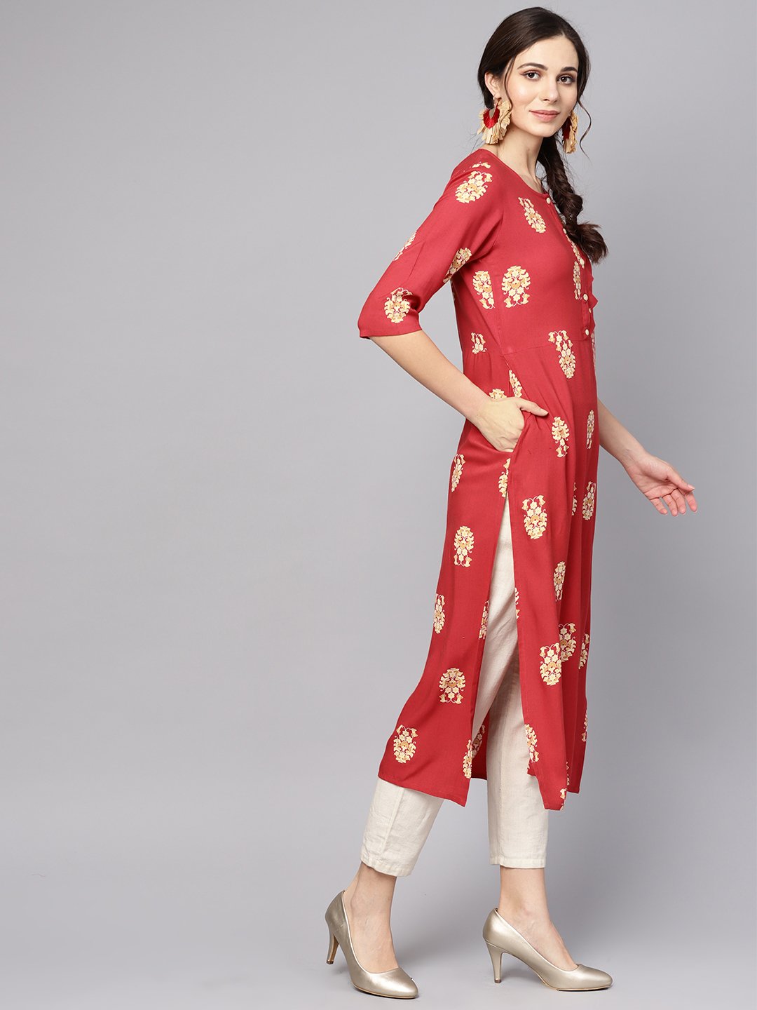 Women's Red Printed Short Sleeve Rayon Straight Kurta