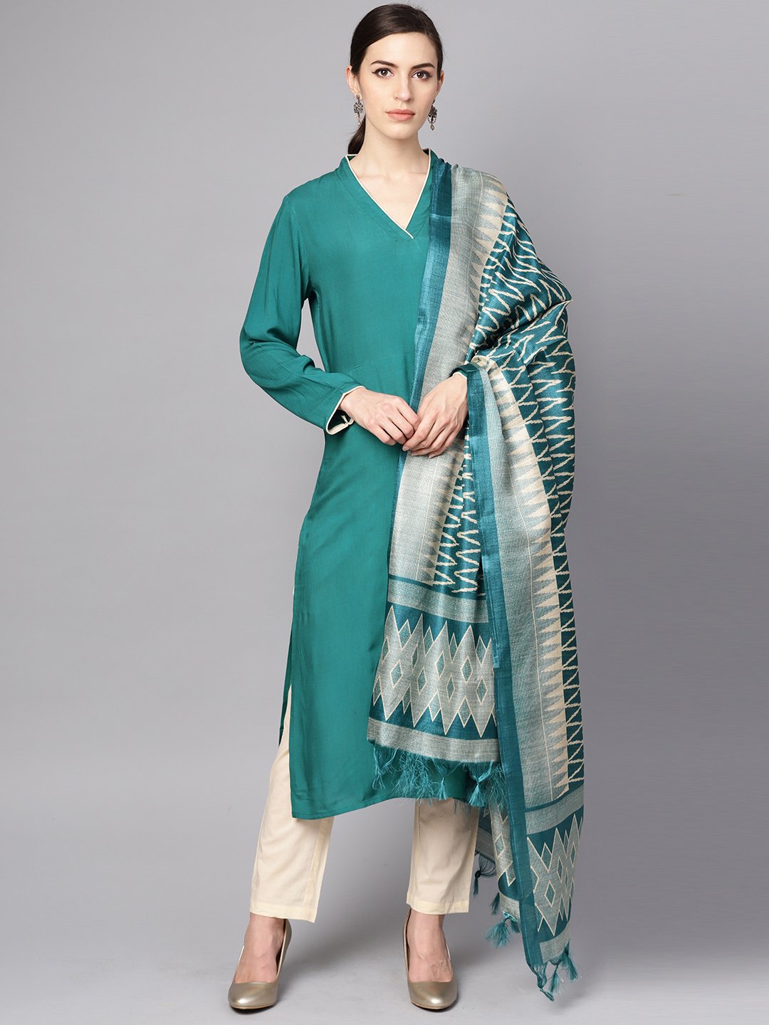 Women's Teal Blue 3/4Th Sleeve Cotton Kurta With Beige Palazzo And Printed Dupatta