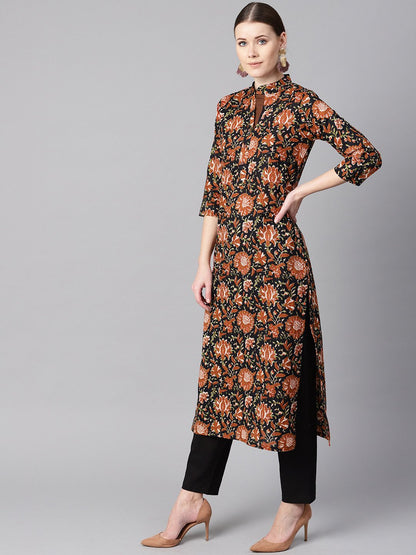 Women's Floral Printed 3/4Th Sleeve A-Line Kurta With Solid Black Pants