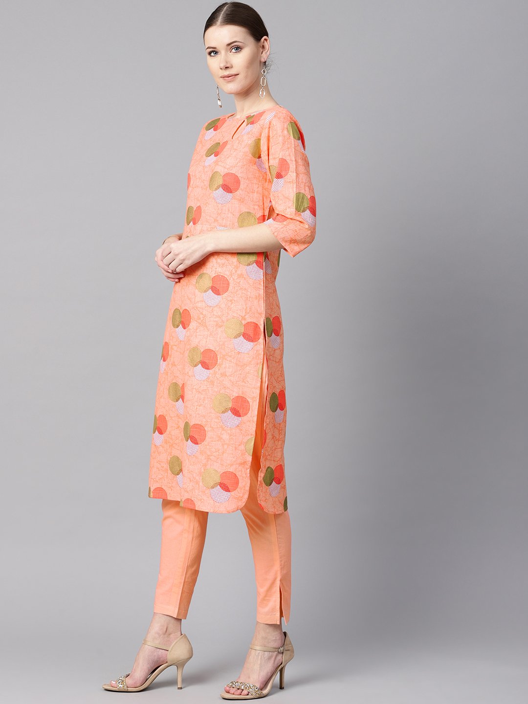 Women's Peach Color Polka Dots Printed Boat Neck With Side Keyhole  3/4Th Sleeve Kurta And Solid Cigratee Pants.