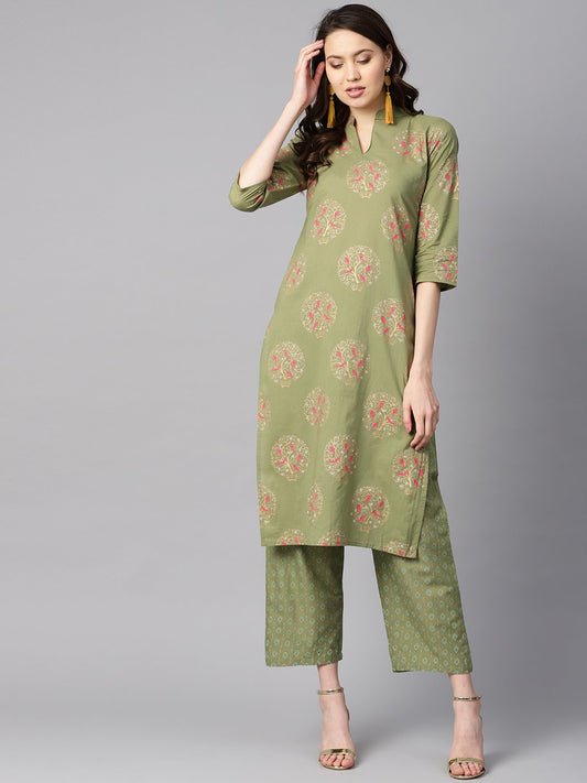 Women's Pista Green Floral Printed 3/4Th Sleeve Kurta With Pista Green Printed Pants.