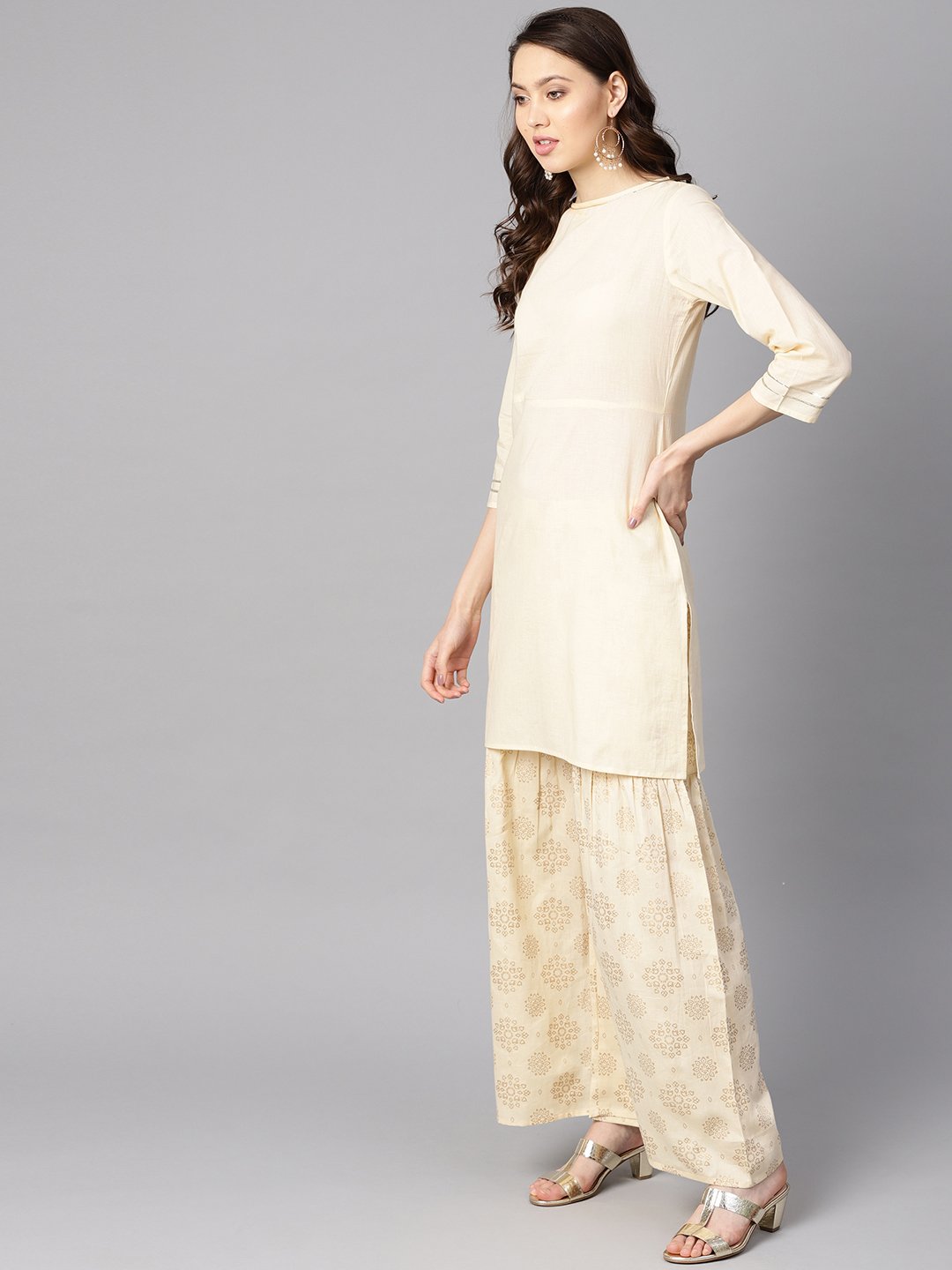 Women's Cream 3/4Th Sleeve Kurta Set With Gold Printed Sharara & Powder Blue Checked Dupatta