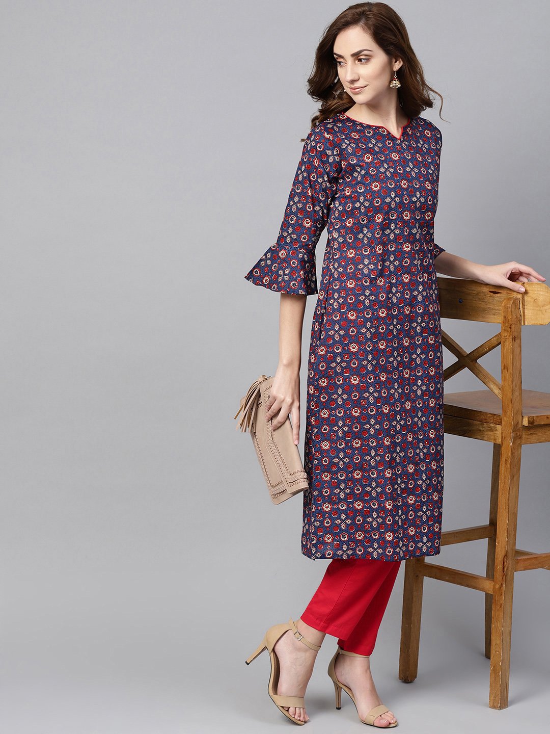 Women's Indigo Blue Multi Colored Printed Kurta Set With Solid Red Pants