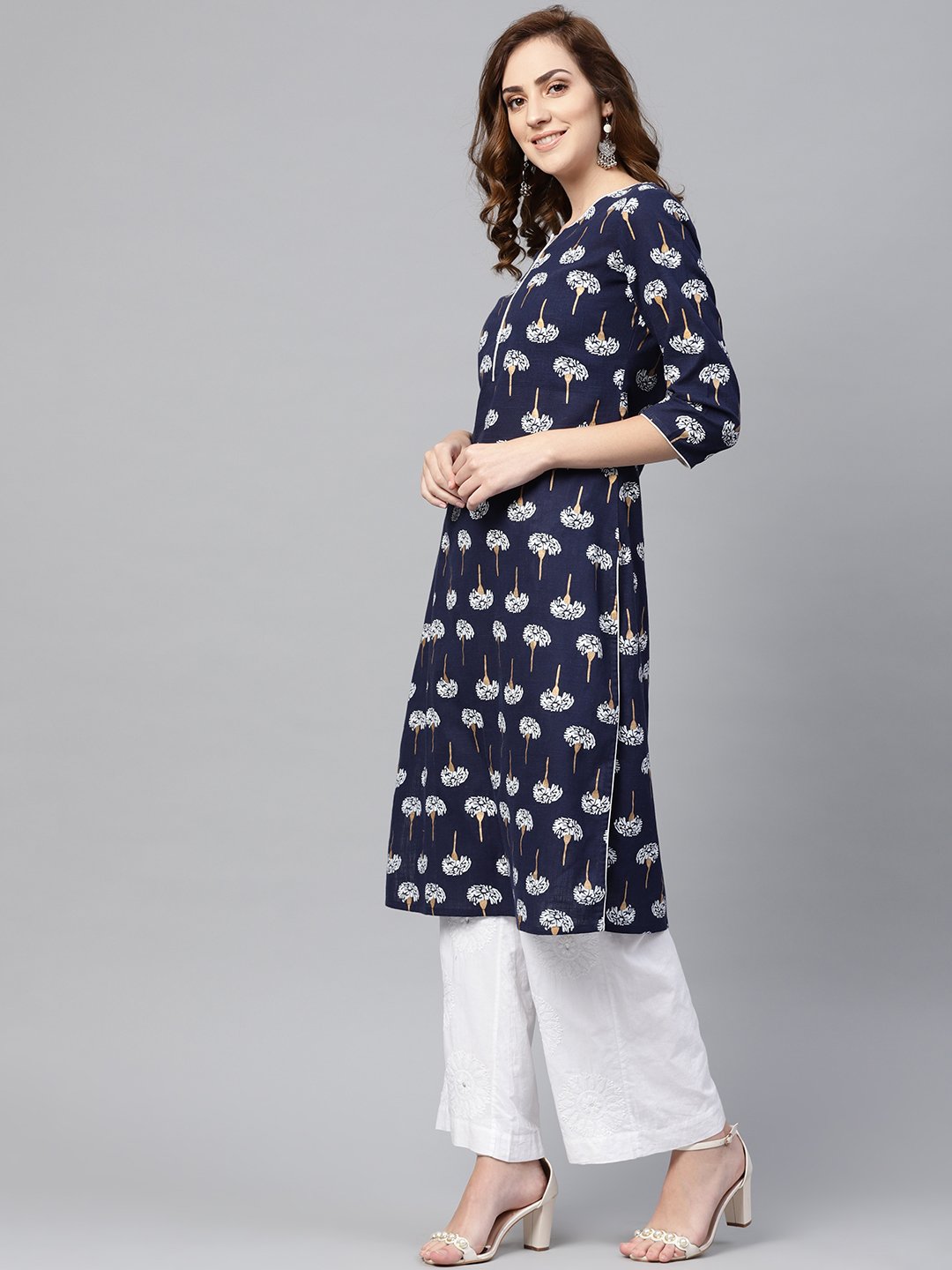 Women's Navy Blue 3/4Th Sleeve Cotton Straight Kurta