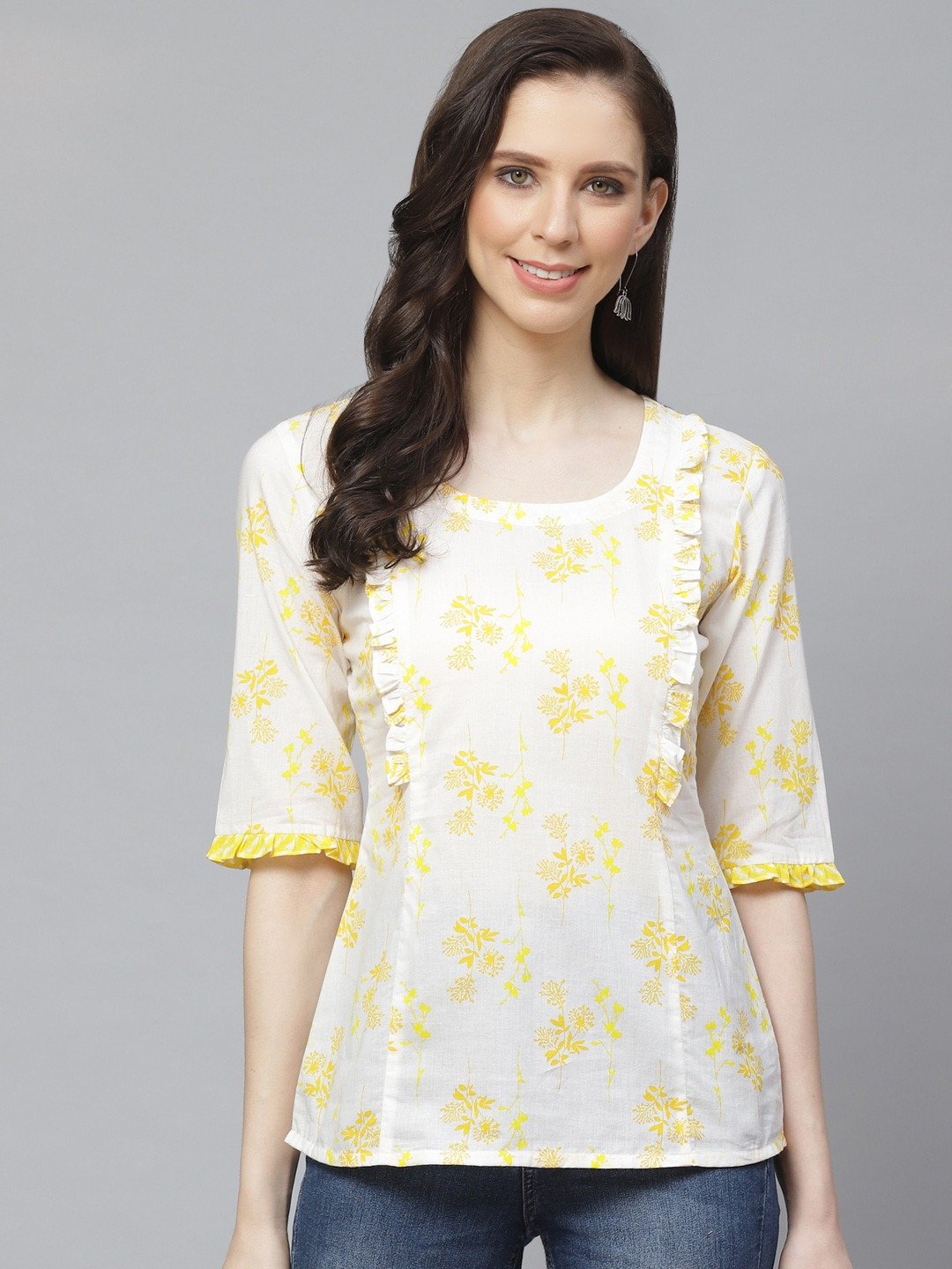 Women's White & Yellow Regular Floral Printed Round Neck Top