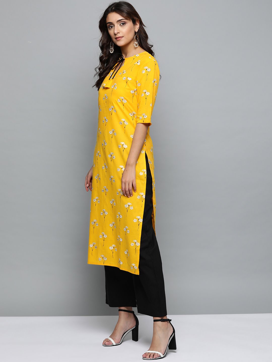 Women's  Three-Quarter Sleeves Straight Kurta With Palazzo
