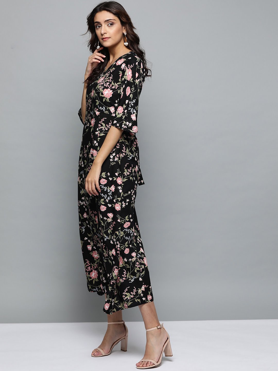 Women's Black Floral Printed V-Neck A-Line Dress
