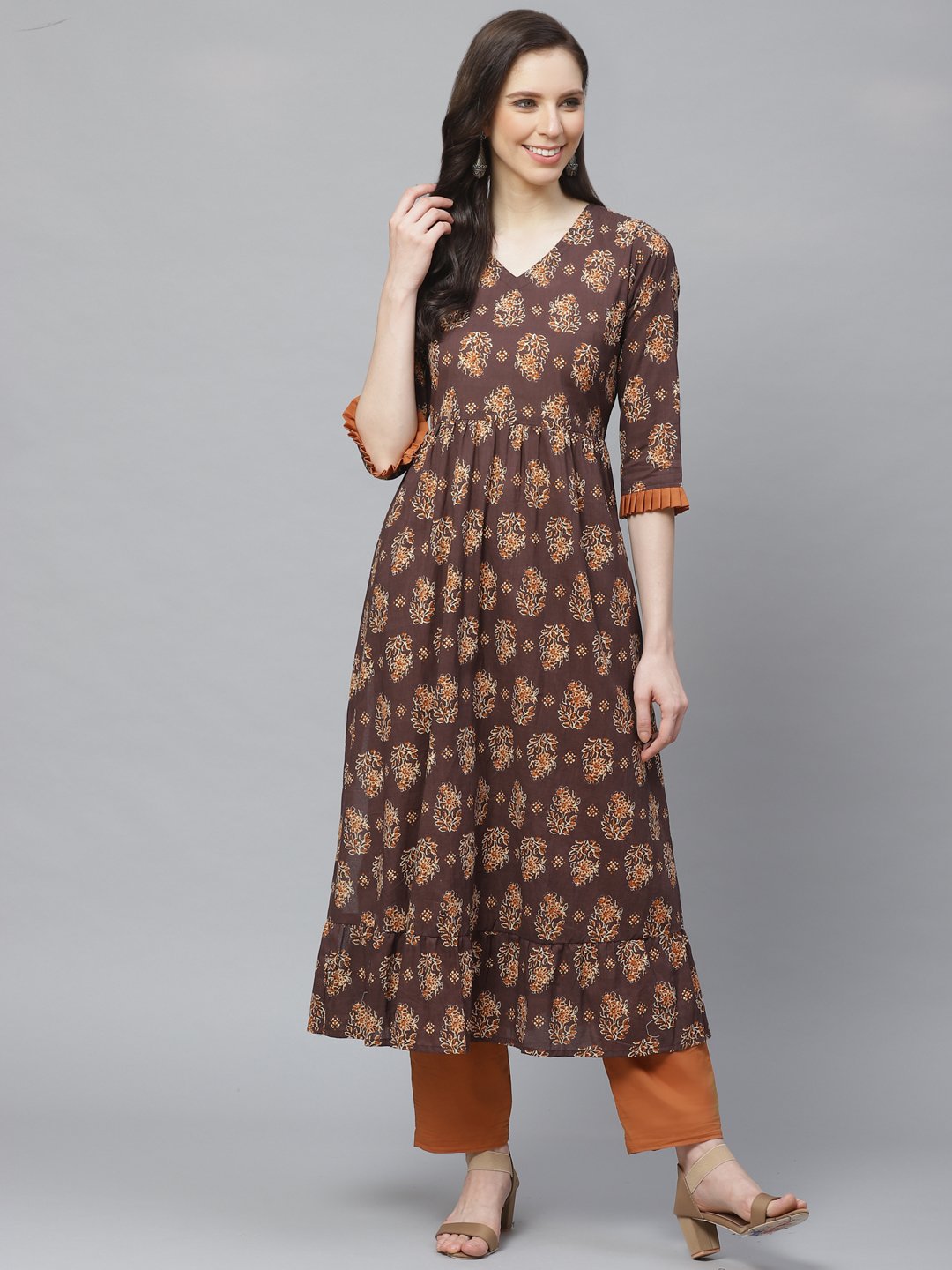 Women's Brown Three-Quarter Sleeves Flared Kurta With Trouser