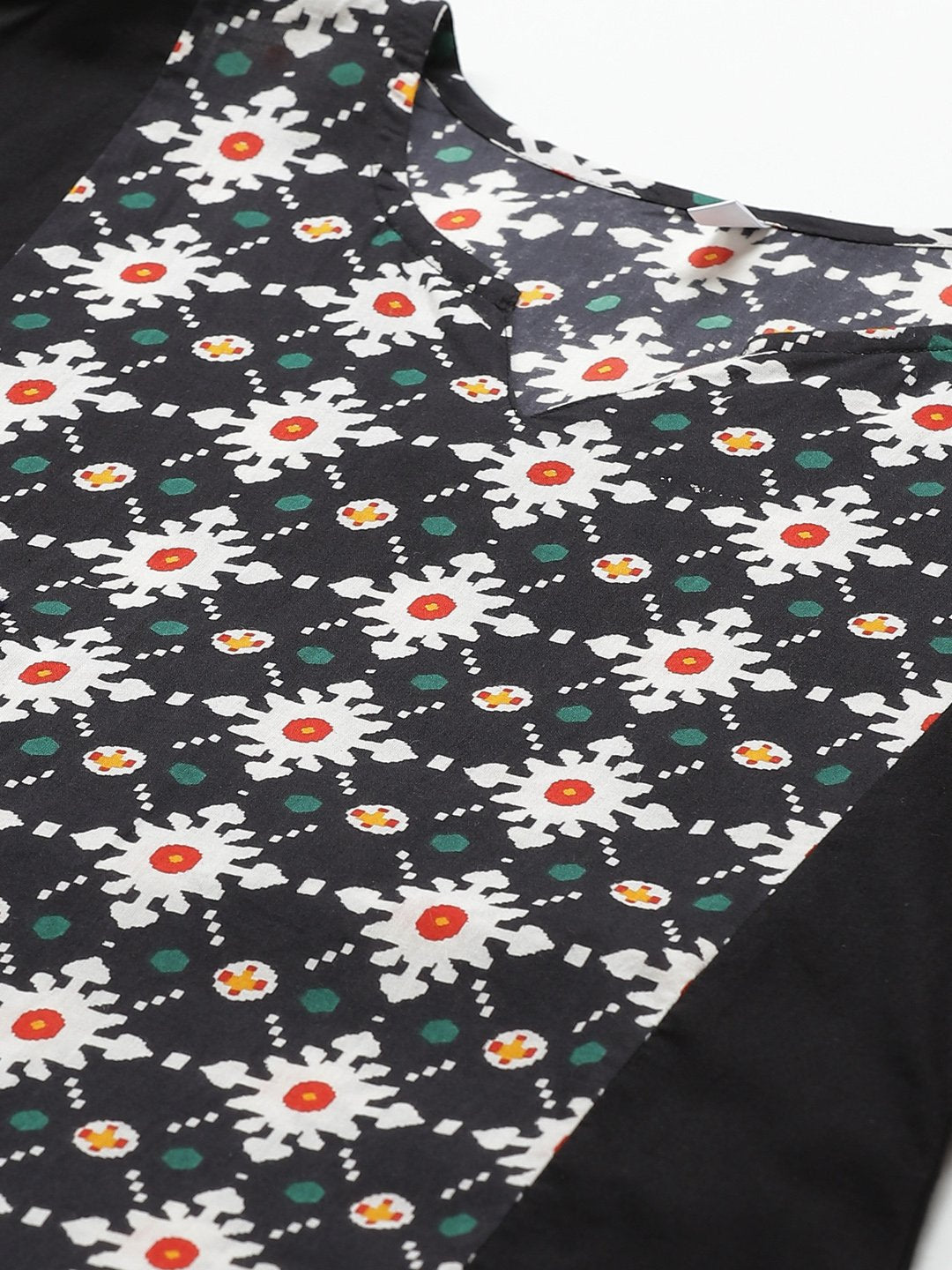 Women's Black Calf Length Long Sleeves A-Line Geometric Printed Cotton Kurta