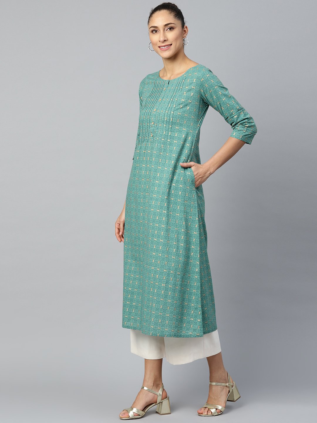 Women's Green Calf Length Three-Quarter Sleeves A-Line Geometric Yoke Design Cotton Kurta