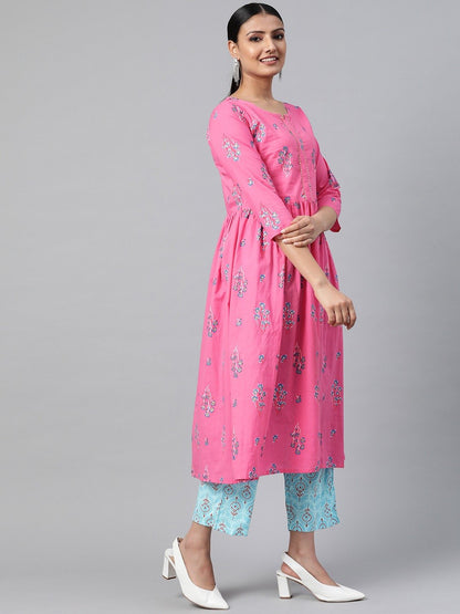 Women's Pink Three-Quarter Sleeves Flared Kurta With Palazzo
