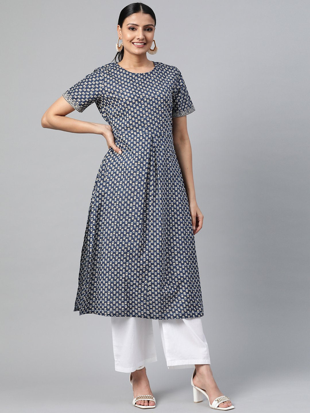 Women's Black Calf Length Short Sleeves Straight Floral Printed Cotton Kurta