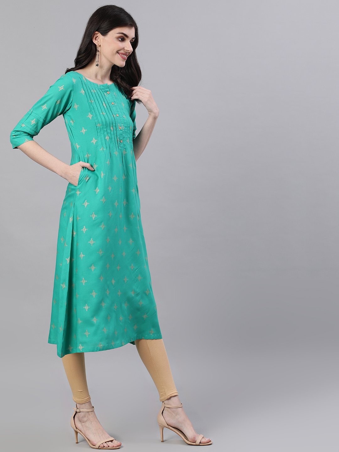 Women's Green Calf Length Three-Quarter Sleeves A-Line Ethnic Motifs Printed Viscose Rayon Kurta