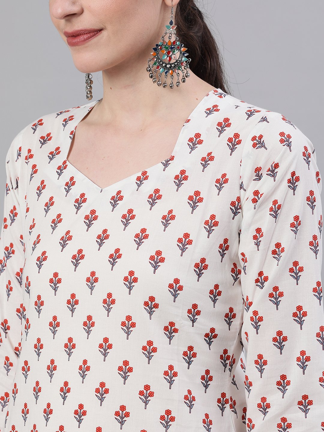 Women's White Three-Quarter Sleeves Straight Kurta And Wide Leg Palazzo Set
