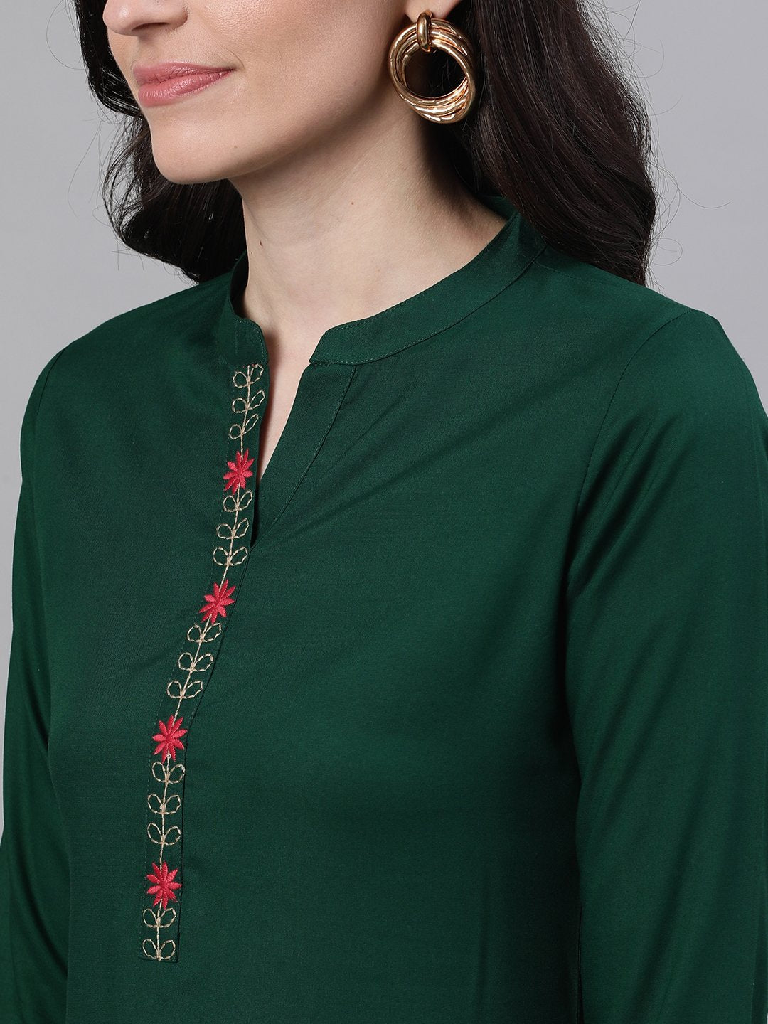 Women's Green Solid Solid Mandarin Collar Viscose Rayon A-Line Dress