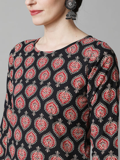 Women's Black Three-Quarter Sleeves Straight Kurta Palazzo With Dupatta