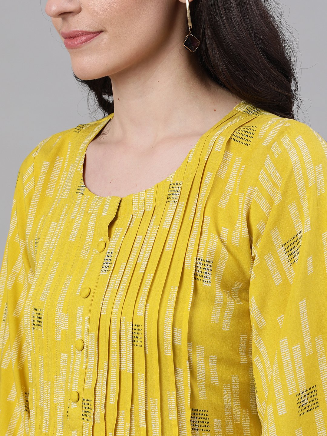 Women's Yellow Conversational Printed Round Neck Viscose Rayon A-Line Dress