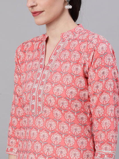 Women's Pink Three-Quarter Sleeves Straight Kurta Palazzo With Dupatta