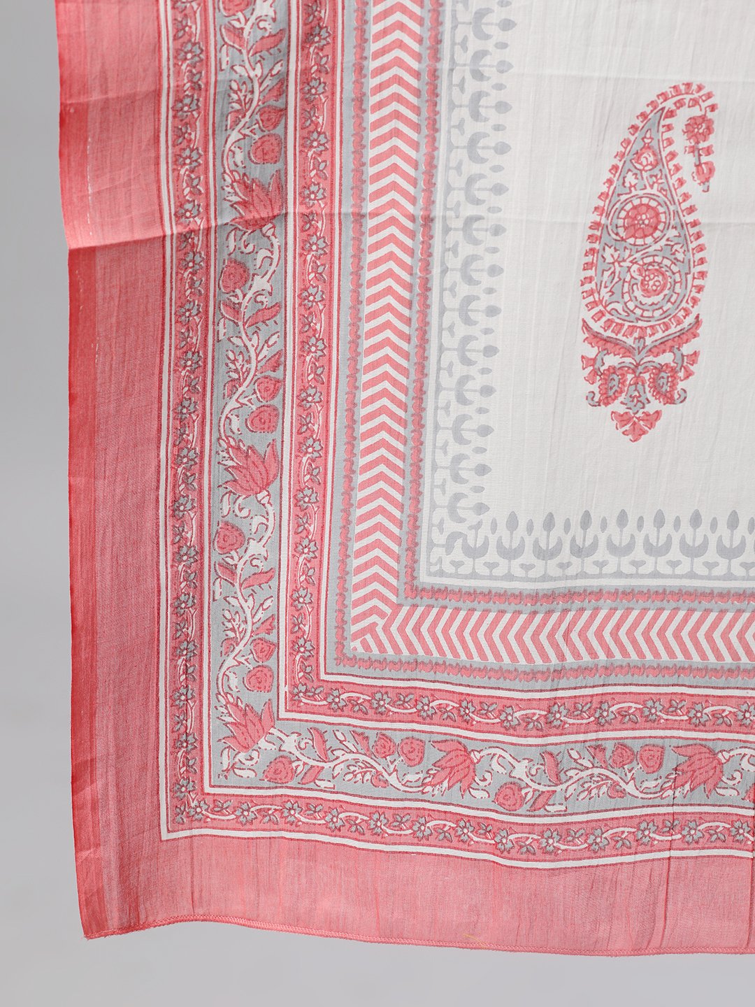 Women's Pink Three-Quarter Sleeves Straight Kurta Palazzo With Dupatta