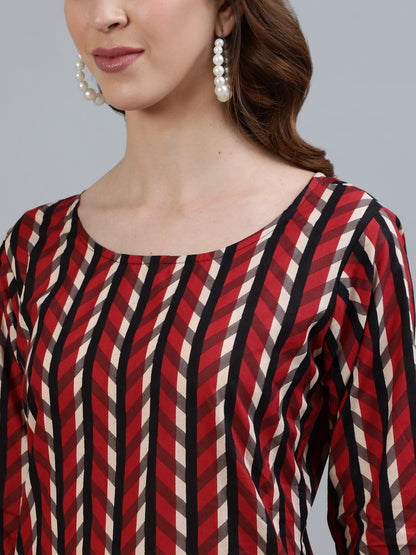 Women's Maroon Printed Straight Kurta With Three Quarter Sleeves