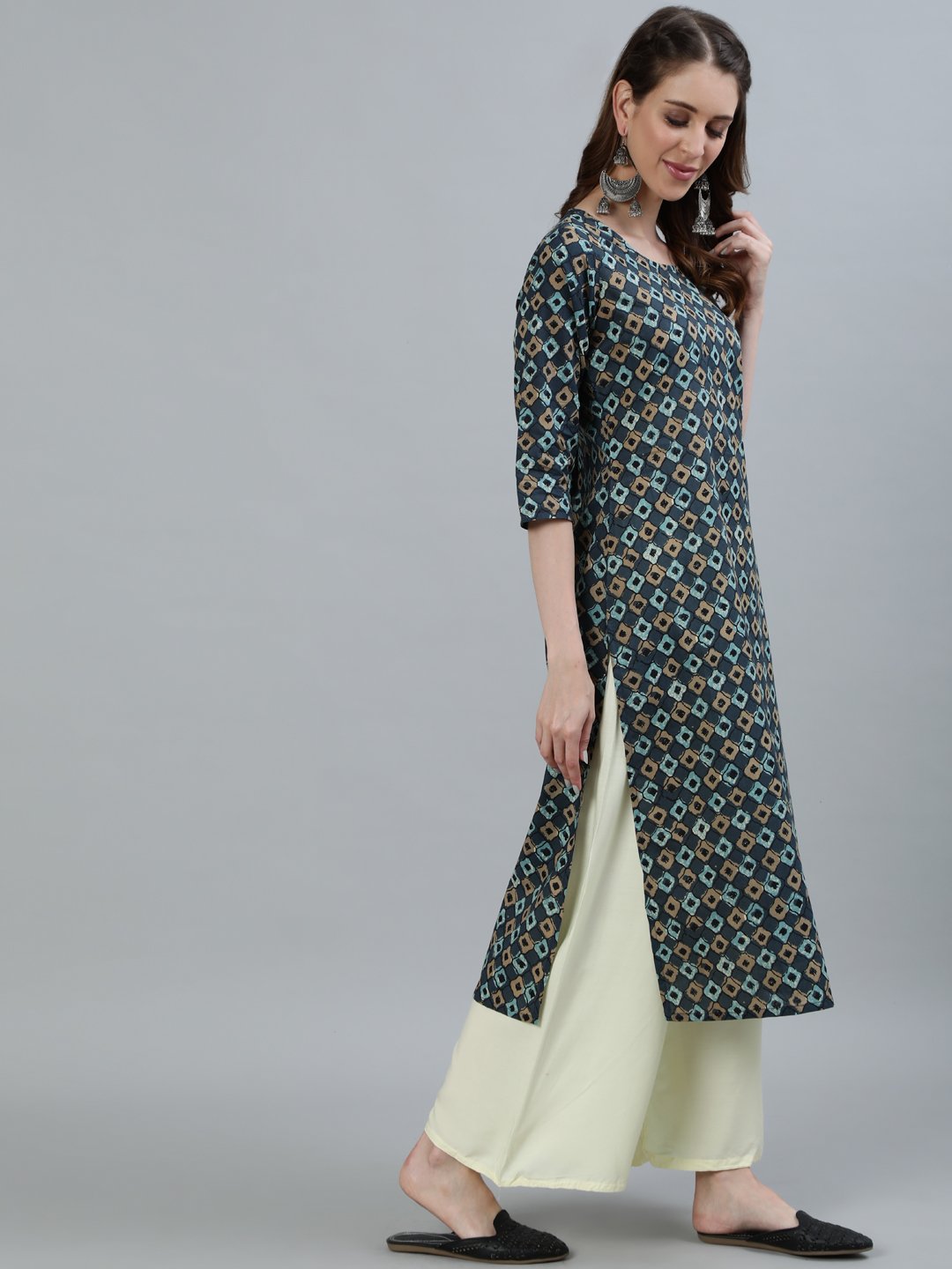 Women's Grey Printed Straight Kurta With Three Quarter Sleeves