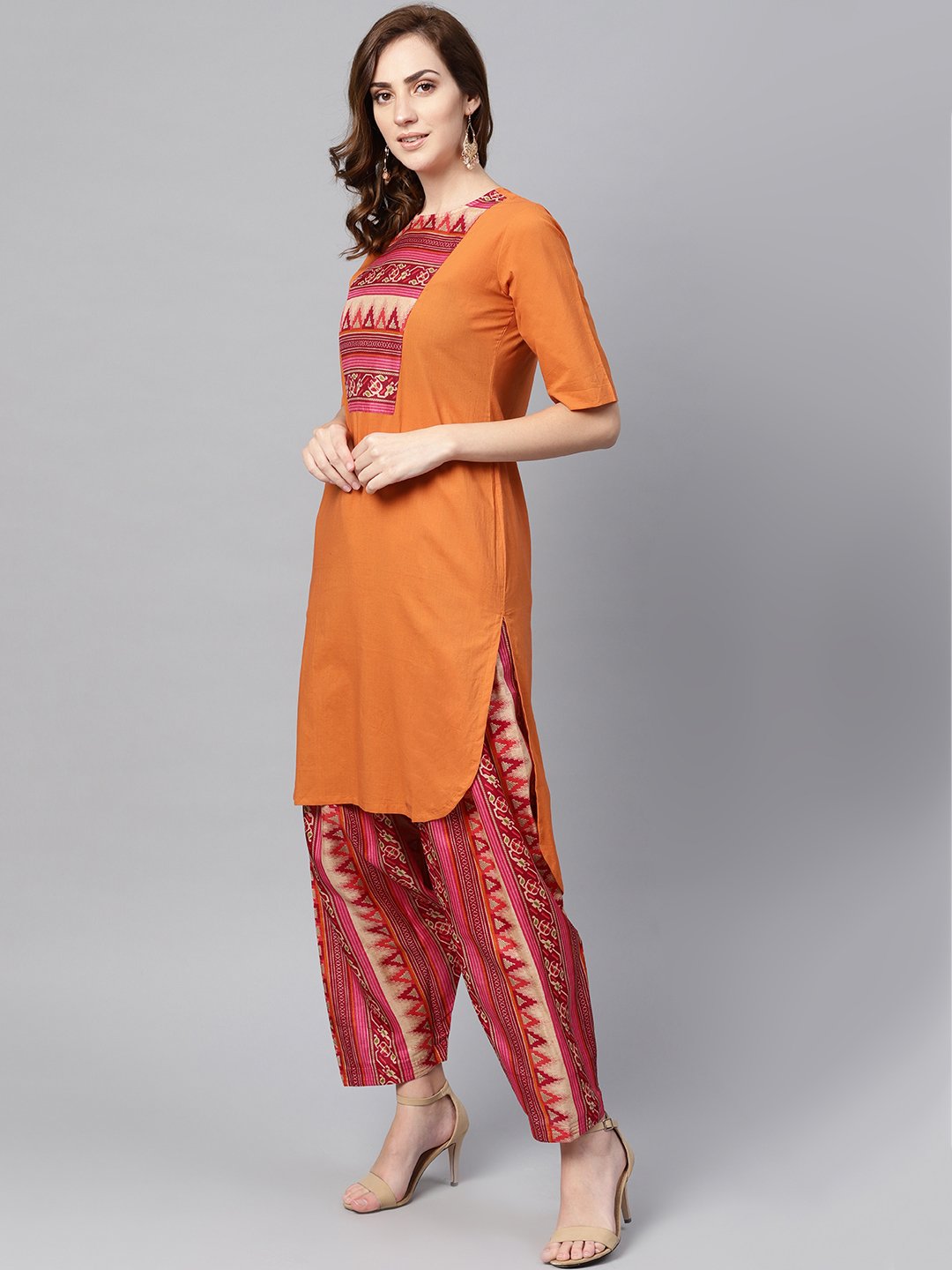 Women's Red Half Sleeve Printed Cotton Kurta With Printed Palazzo And Dupatta