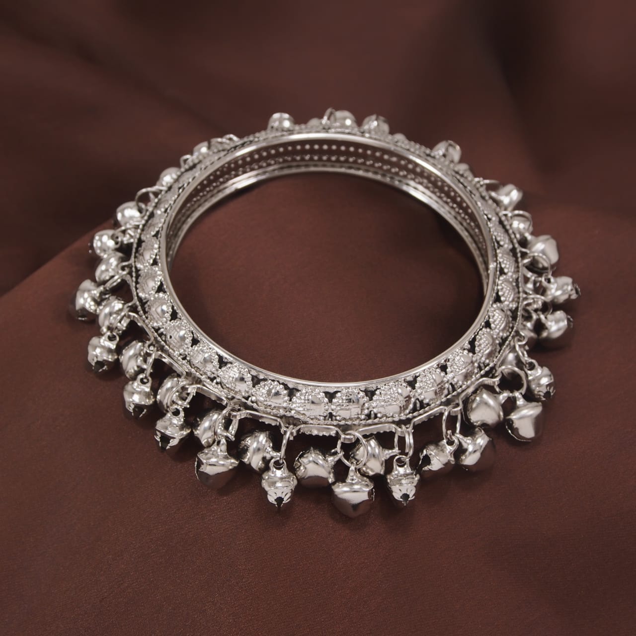 Color_Silver
