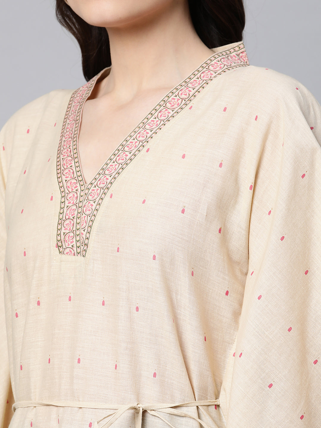 Color_Beige