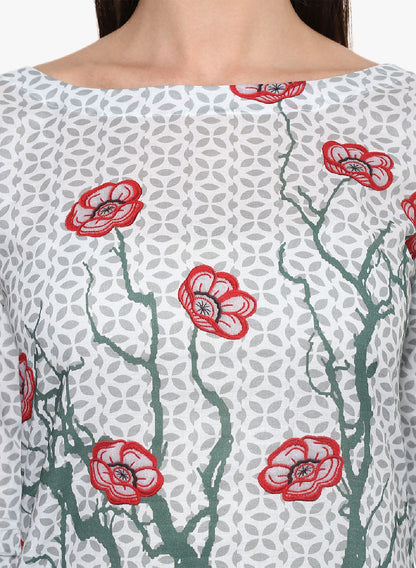 Women's Grey And White Digital Printed Cotton Only Kurti