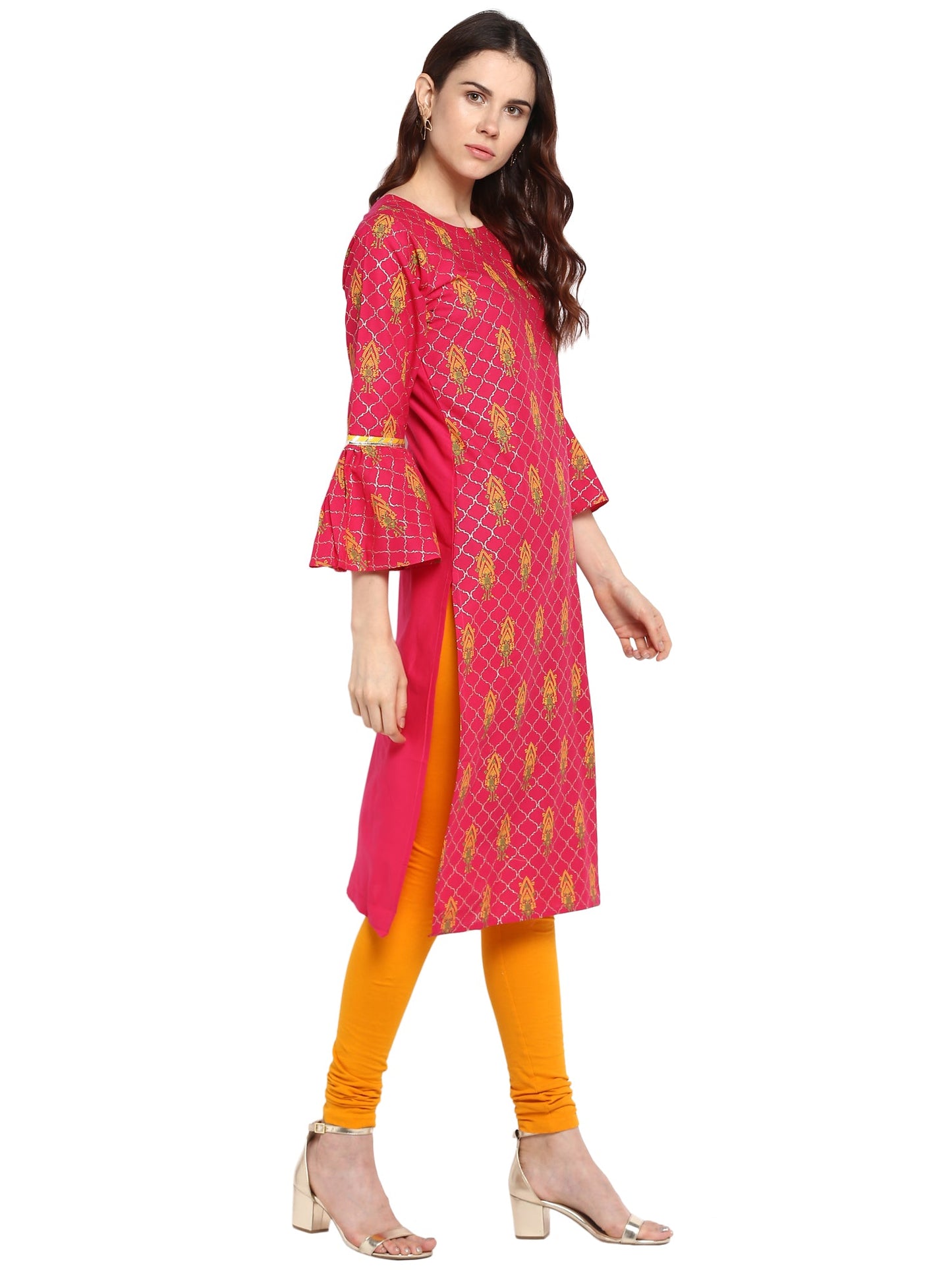 Women's Pink Cotton Only Kurta With Fit & Flare Sleeves