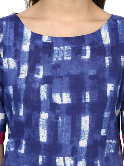 Women's Blue Color Short Sleeve And Boat Neck Cotton Only Kurti