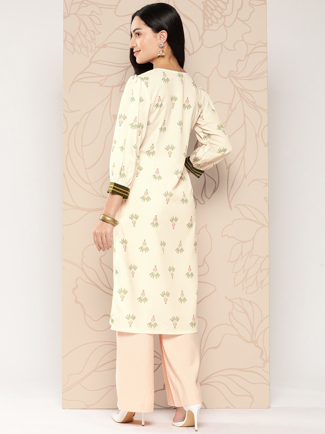 Color_Off White