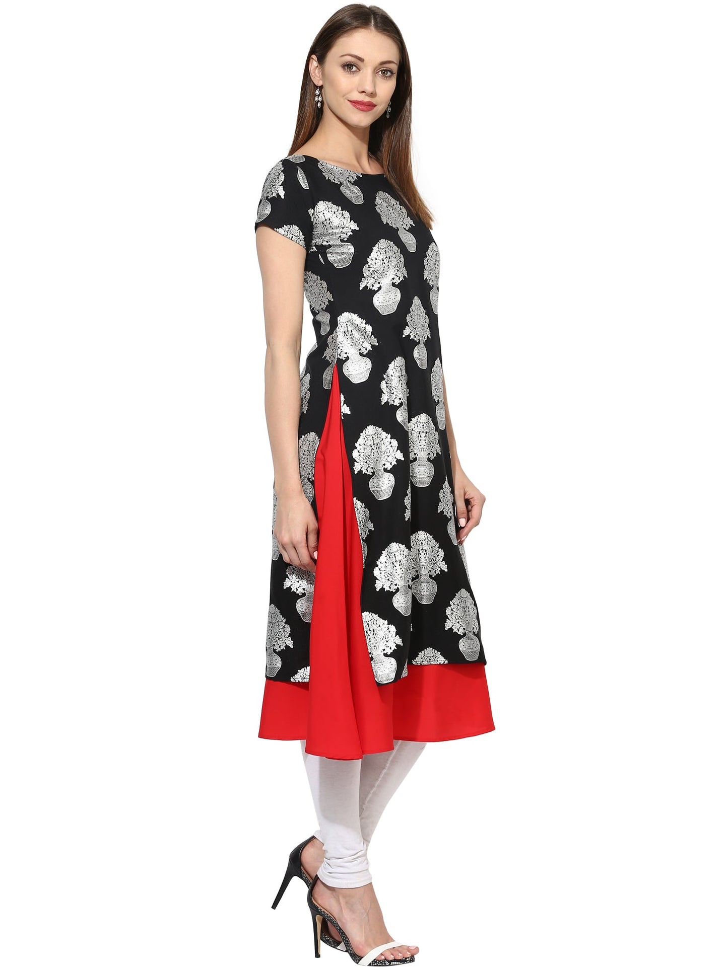 Women's Black Color Cap Sleeve And Boat Neck Crepe Only Kurti