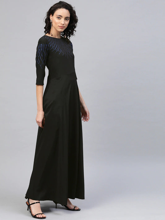 Women's Black Crepe Printed Dres