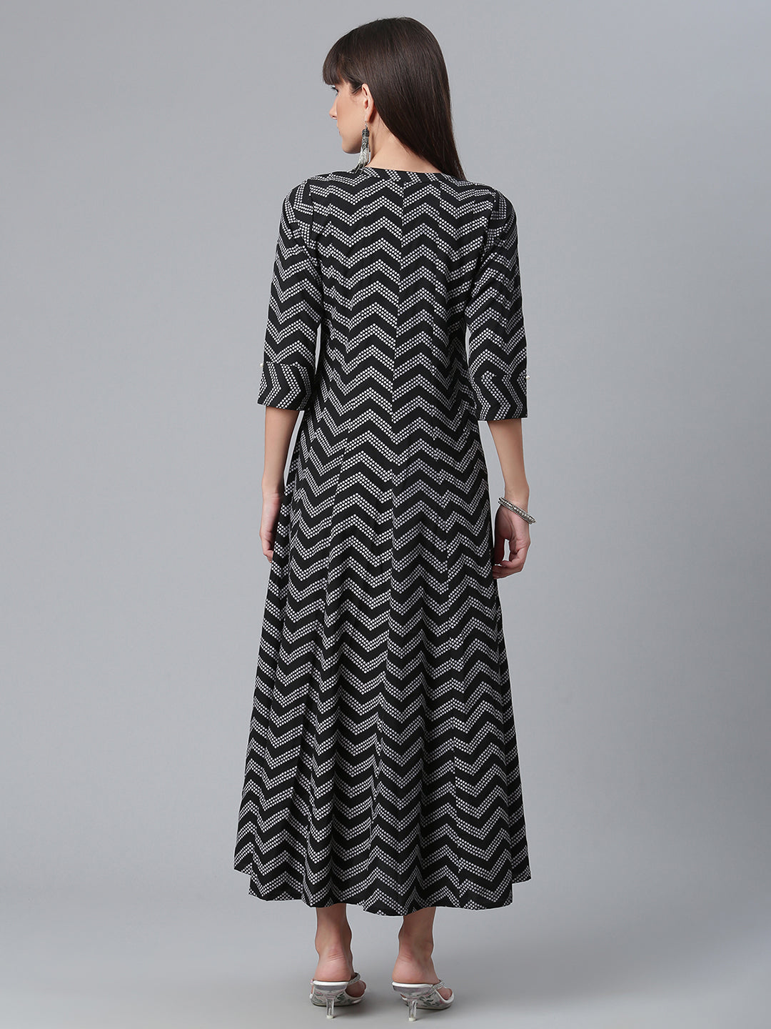 Women's Crepe Black Printed Kurta