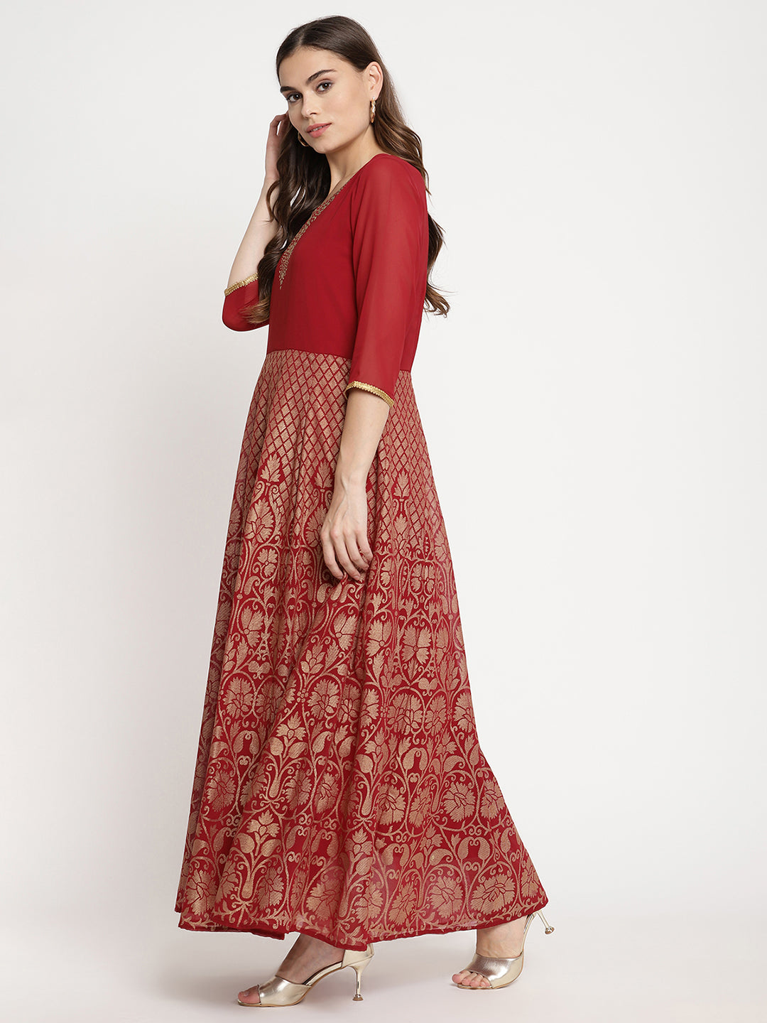 Women's Maroon Georgette Gold Foil Print Flared Kurta With Dupatt