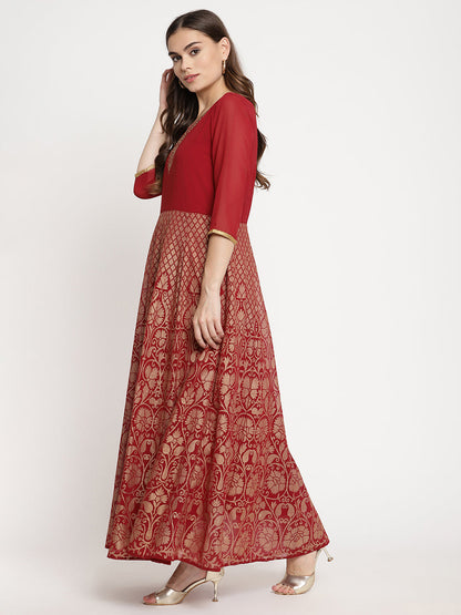 Women's Maroon Georgette Gold Foil Print Flared Kurta With Dupatt