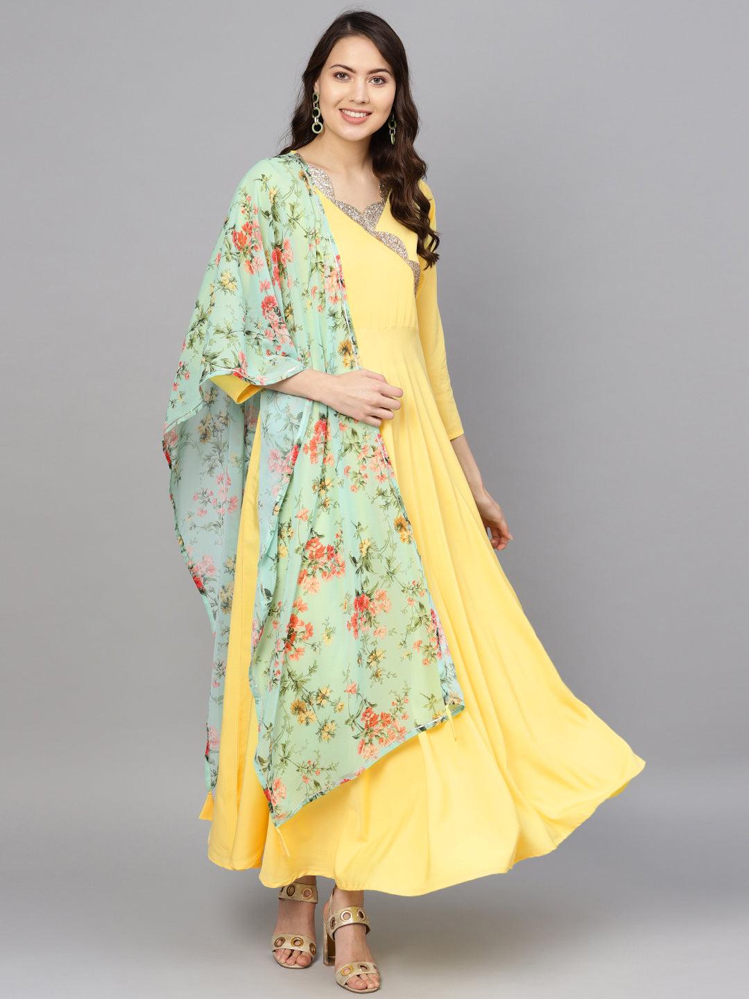 Women's  Yellow Plain Kurta With Dupatta
