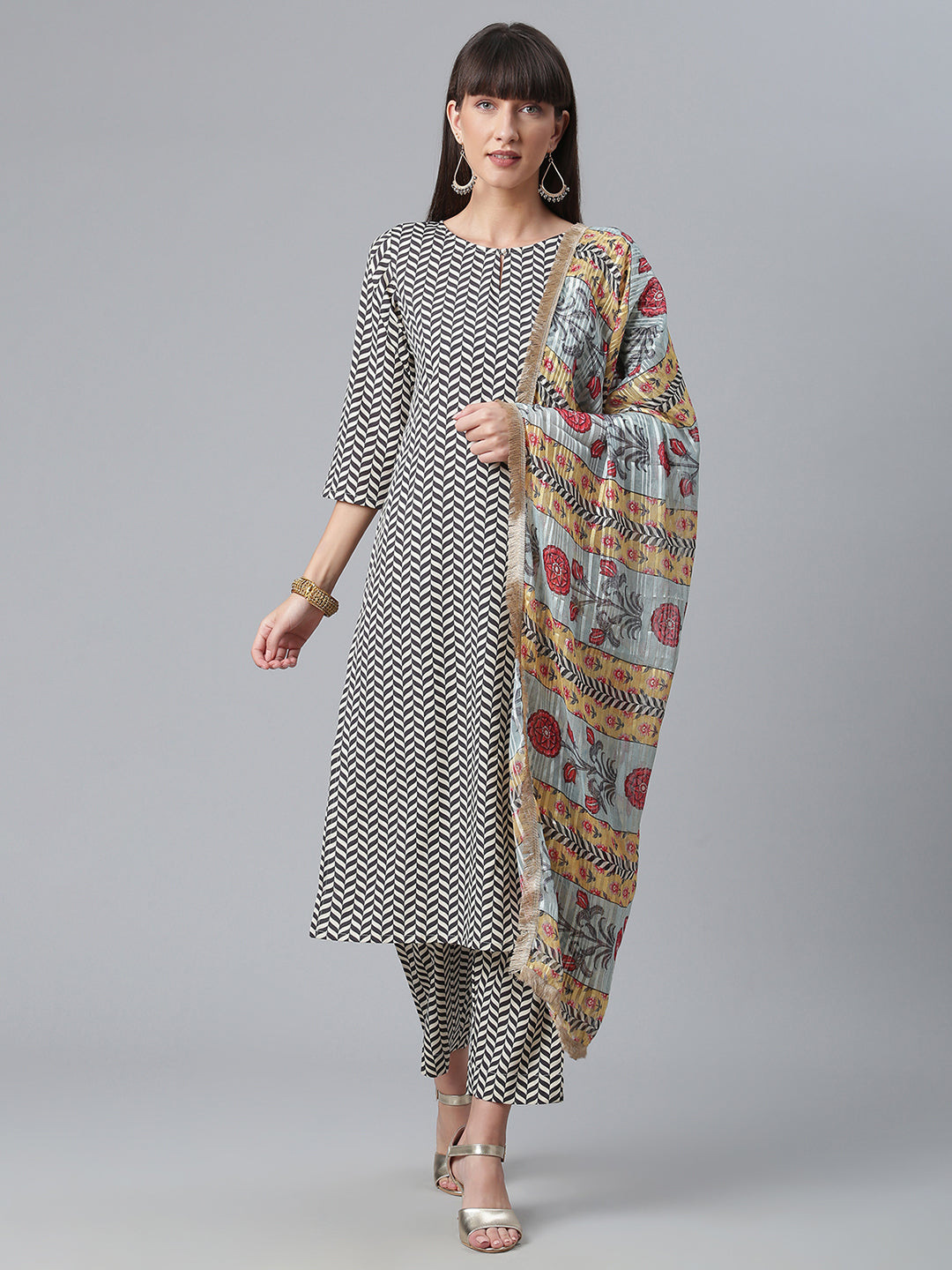 Women's Digital Print Crepe Black And White Kurta With Pant And Dupatta