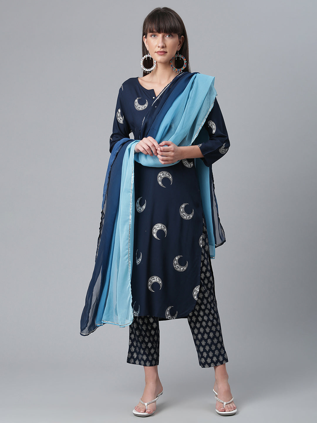 Women's  Navy Blue Rayon Printed Kurta With Pan