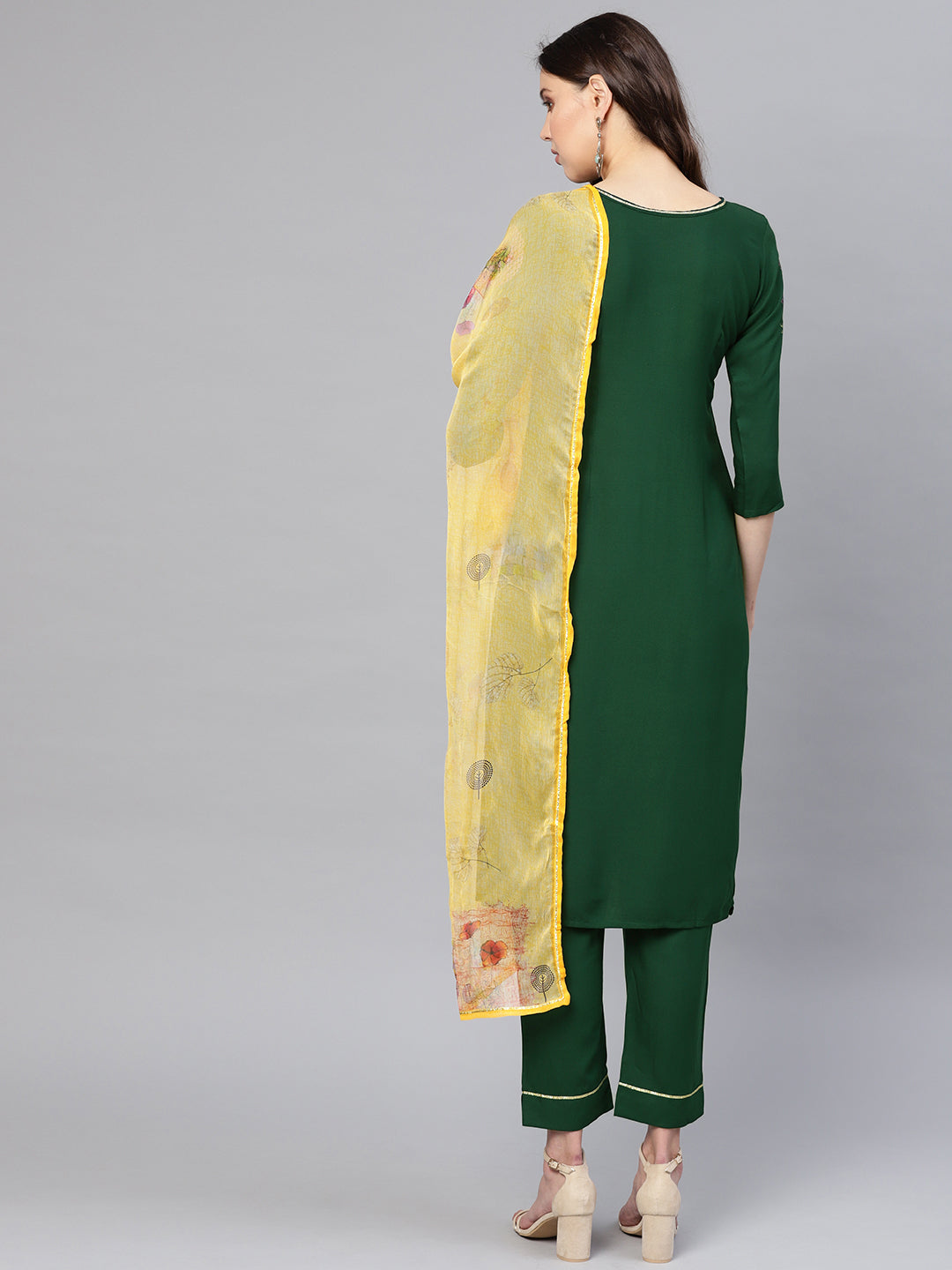 Women's Green Printed Straight Rayon Kurta Set