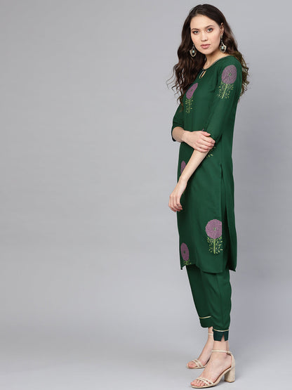 Women's Green Printed Straight Rayon Kurta Set