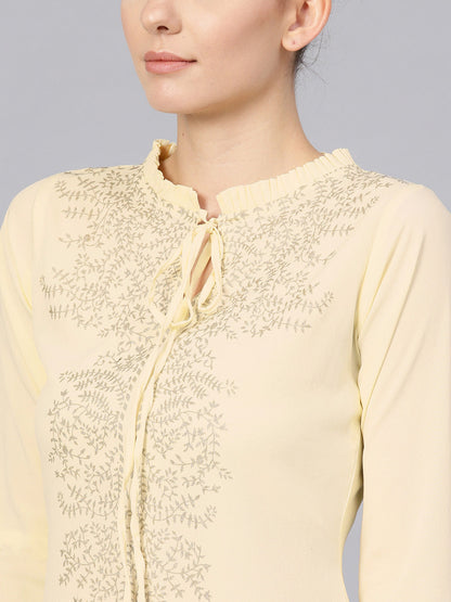 Women's S Cream Straight Kurta Sets