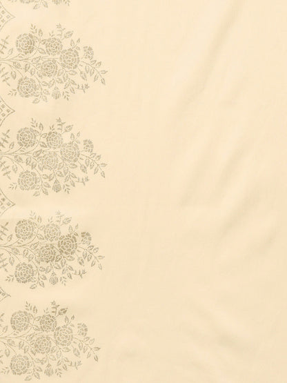 Women's S Cream Straight Kurta Sets