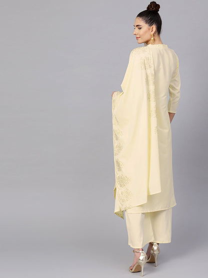 Women's S Cream Straight Kurta Sets
