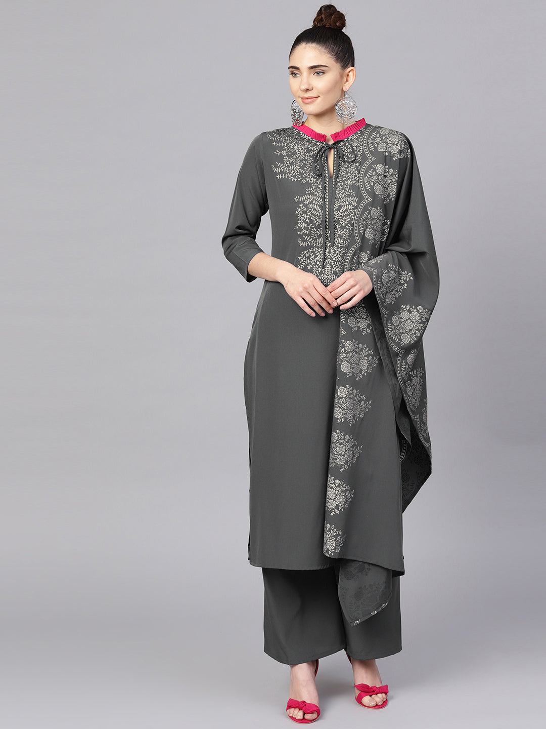 Women's S Grey Straight Kurta Sets