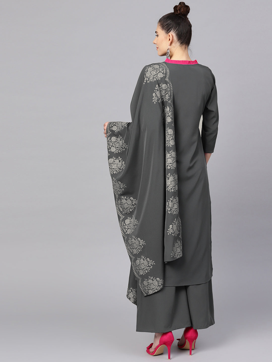 Women's S Grey Straight Kurta Sets