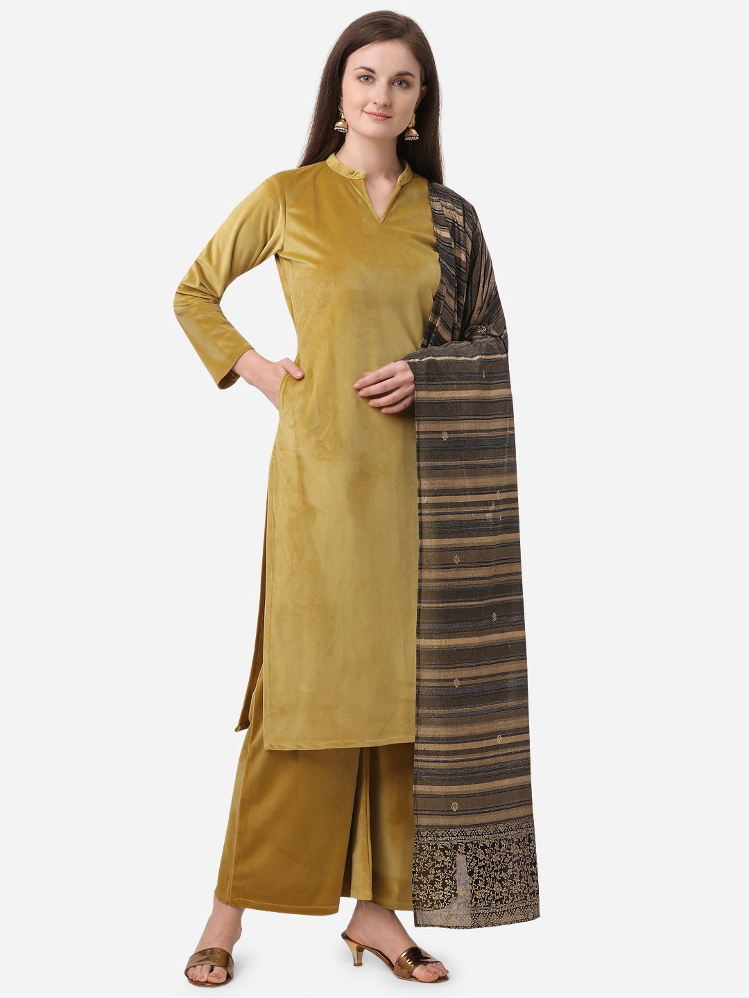 Women's Mustard Plain Velvet Kurta With Palazz