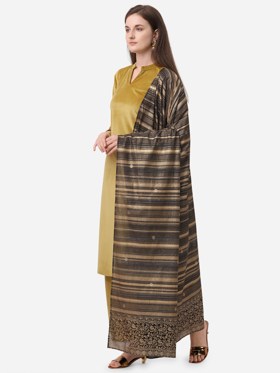 Women's Mustard Plain Velvet Kurta With Palazz