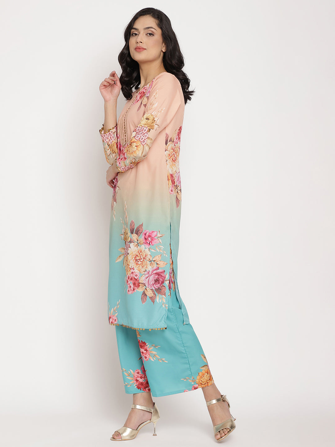 Women's Peach-Coloured Floral Printed Kurta Palazzo Set With Dupatt